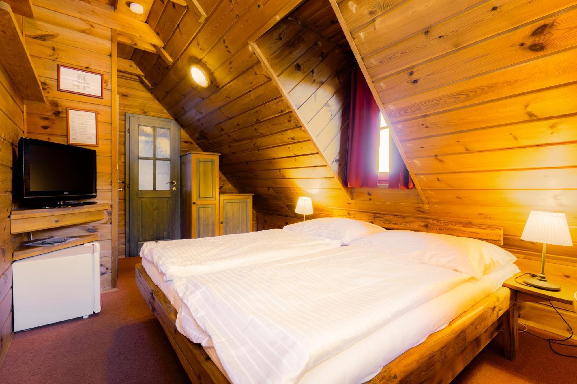 Hotel Leyla Frymburk Esterno foto