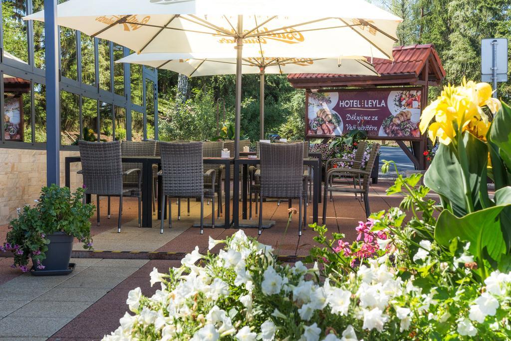 Hotel Leyla Frymburk Esterno foto